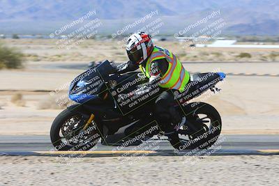 media/Feb-04-2024-SoCal Trackdays (Sun) [[91d6515b1d]]/7-Turn 9 Inside (1140am)/